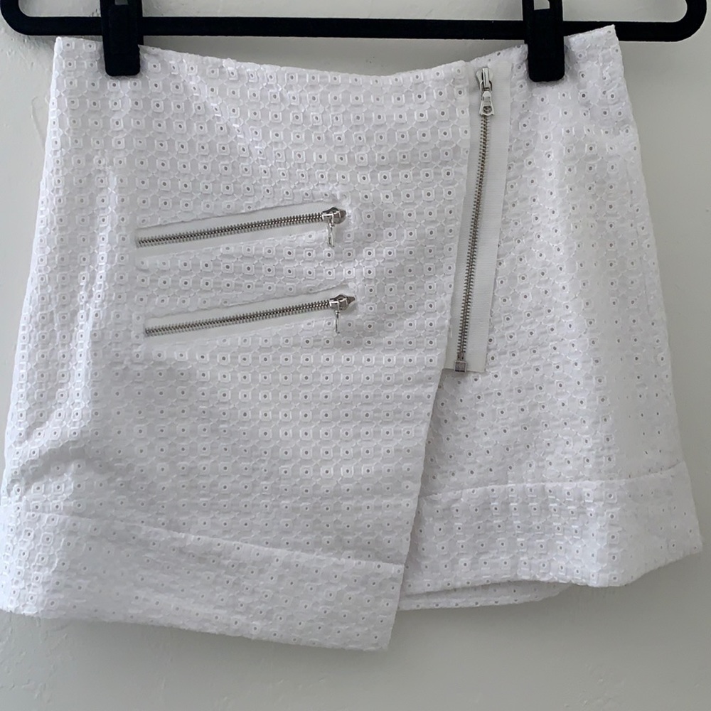 Alexis White Mini Skirt (Size XS)